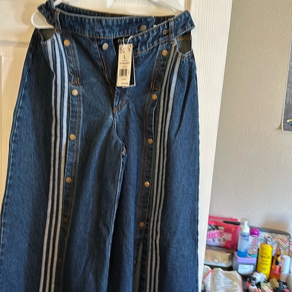 Ivy Park Jeans size Large with tags